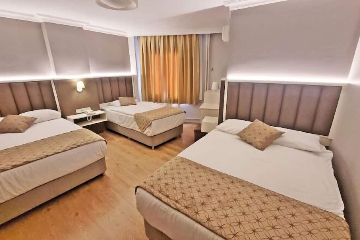Premium bedding, minibar, in-room safe, free WiFi