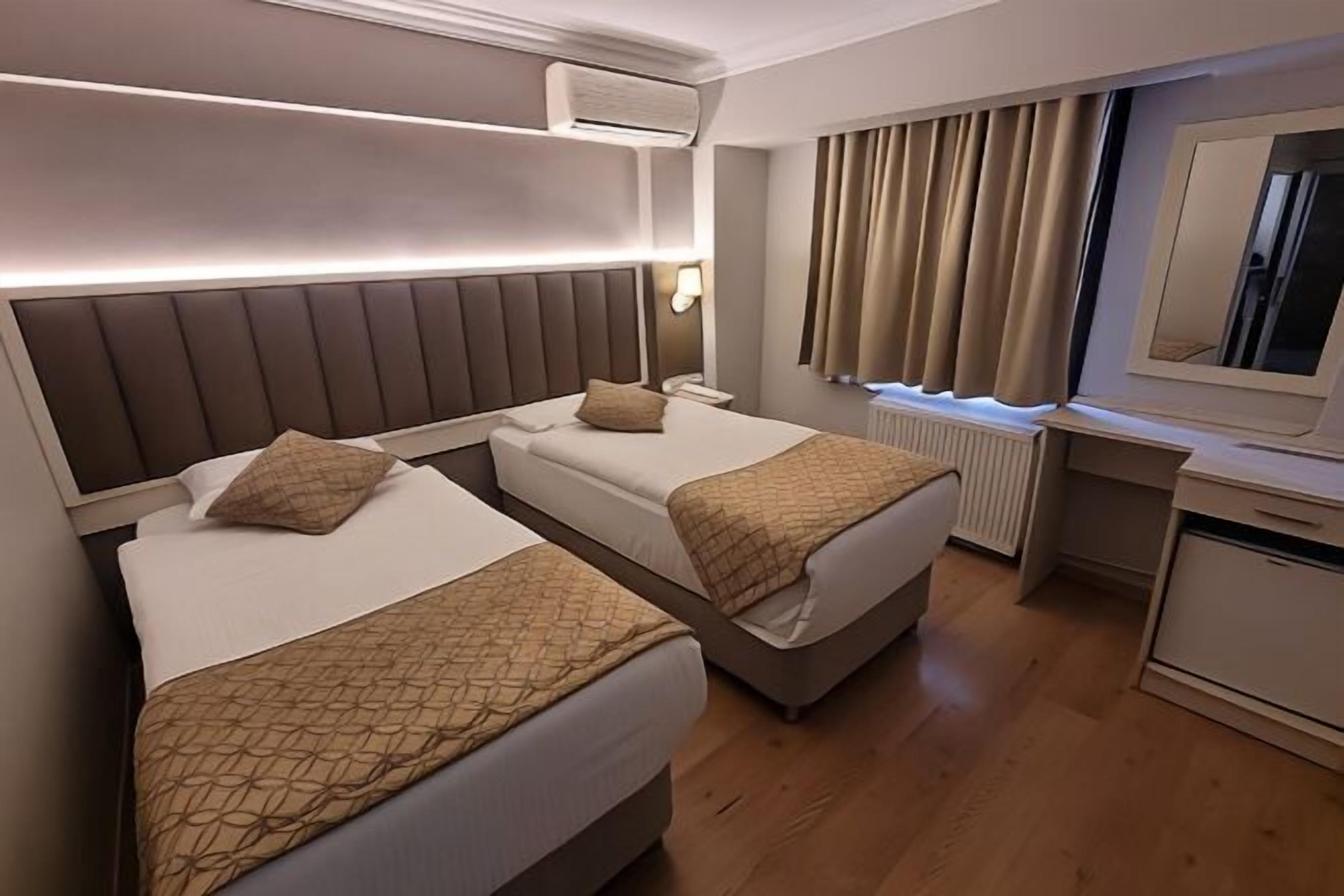 Ropa de cama de alta calidad y minibar 