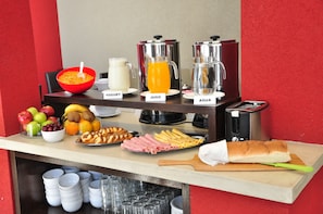 In-room dining - Tiber (Mar del Plata)