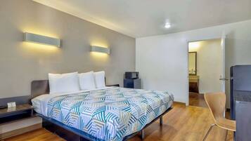 Free WiFi, bed sheets