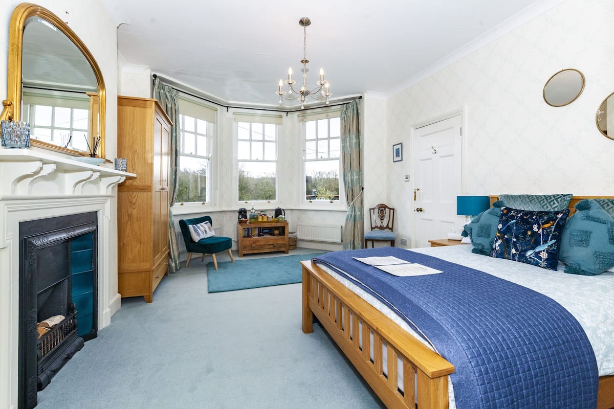 Deluxe Double Room, Ensuite (Bed and Breakfast)