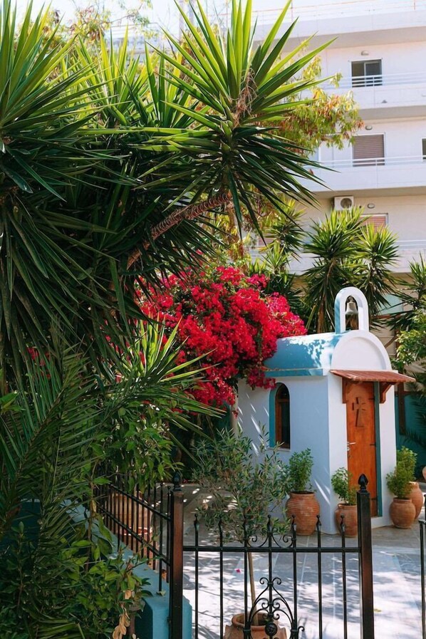 Property grounds - Santa Marina Hotel (Agios Nikolaos)