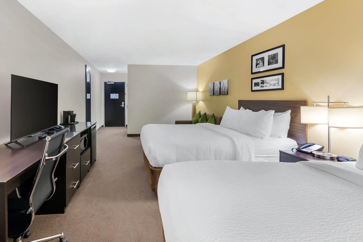 Suite, Multiple Beds, Accessible, Non Smoking | Pillowtop beds, desk, blackout drapes, iron/ironing board