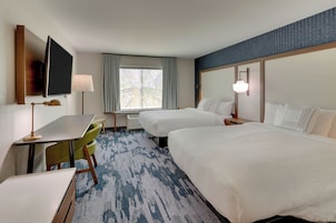 Caja de seguridad en la habitación y escritorio