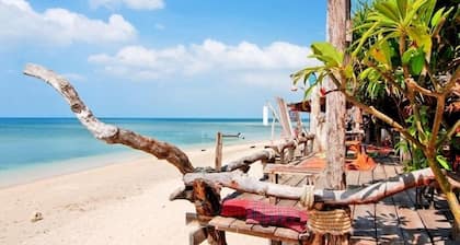 Lanta Emerald Bungalow