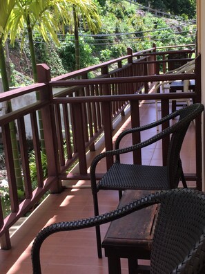 View from room - Lanta Just Come Hotel (Ko Lanta)