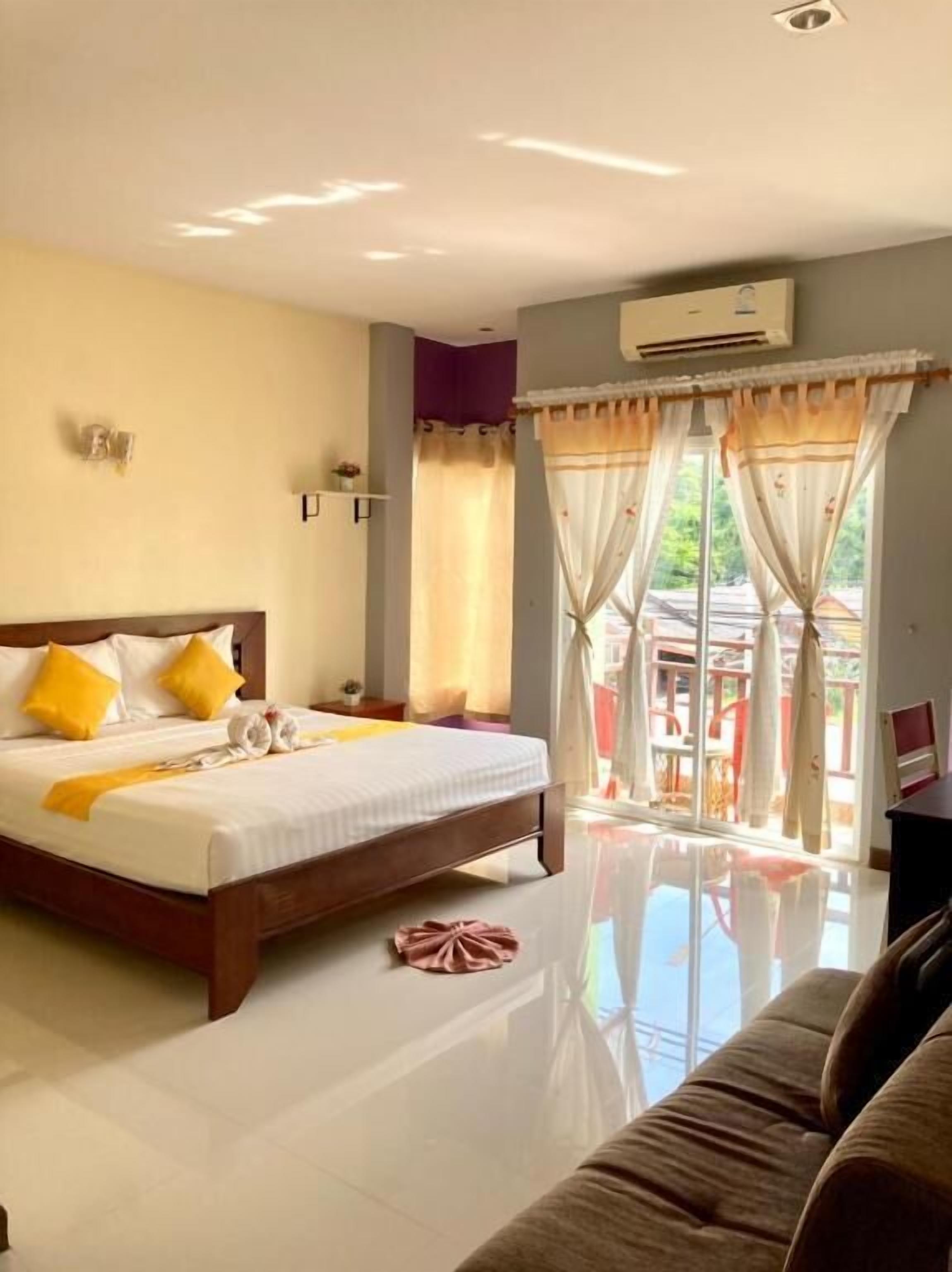 Double Room, Balcony, City View