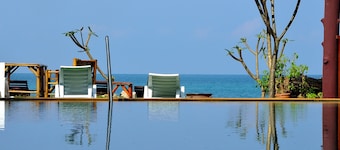 Sea Sand Sun Resort