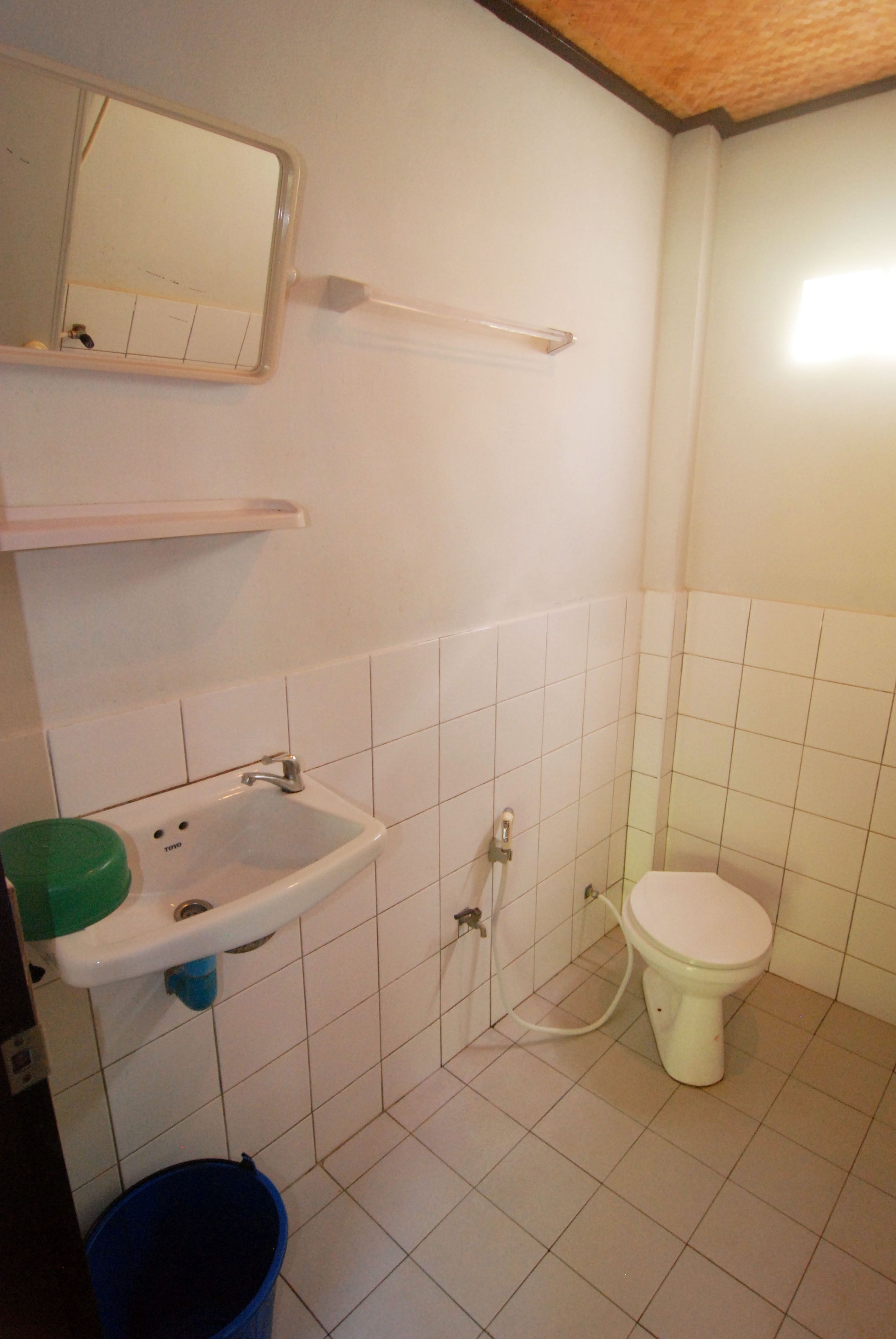 bungalow (bamboo bungalow fan only) | bathroom | shower, free toiletries, towels