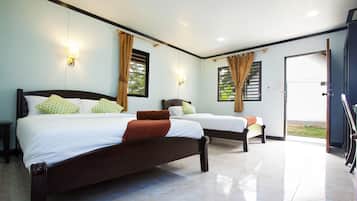 Deluxe Triple Room (Family Bungalow Air-Condition) | Rollaway beds, free WiFi