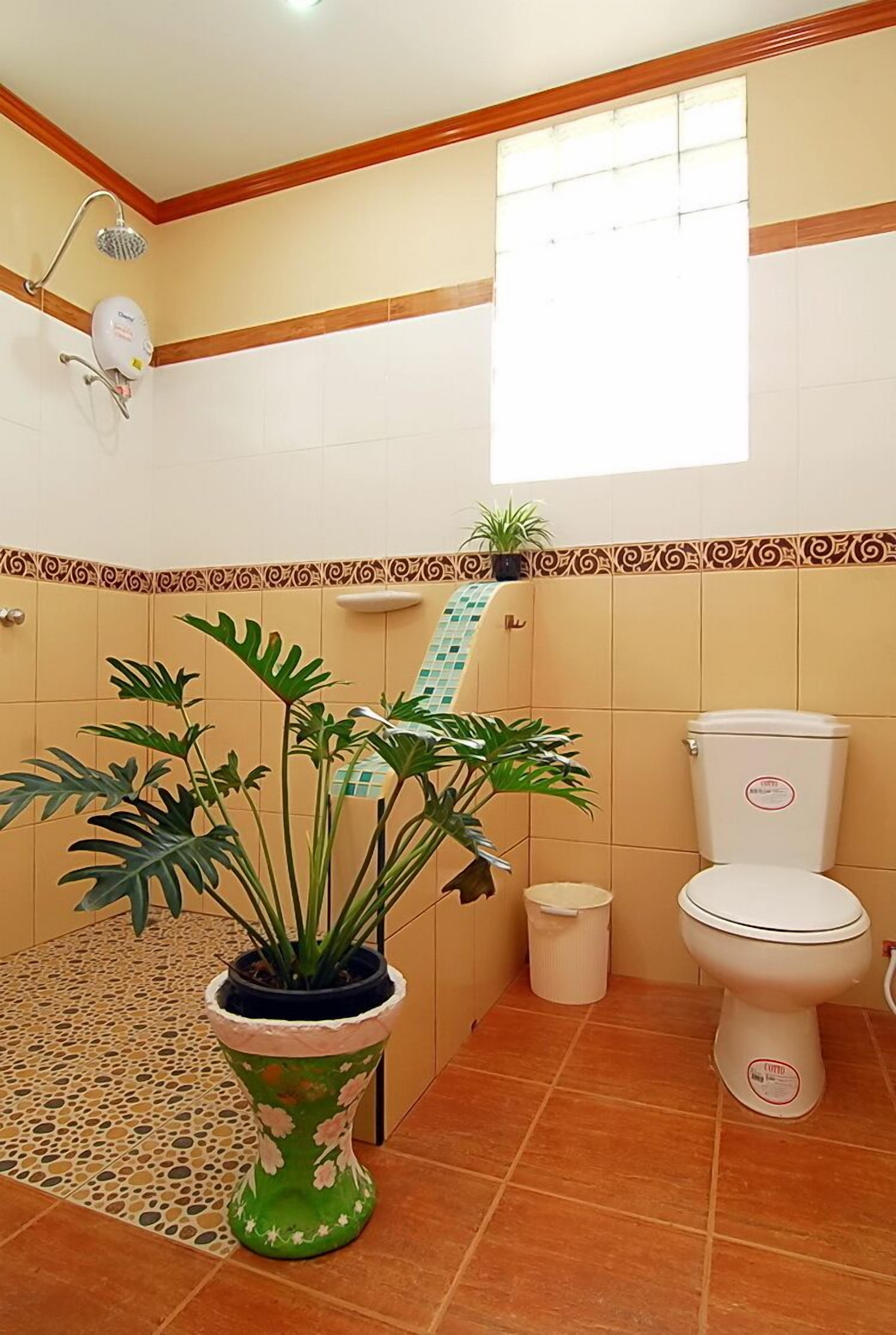 villa, garden area | bathroom | shower, free toiletries, hair dryer, towels