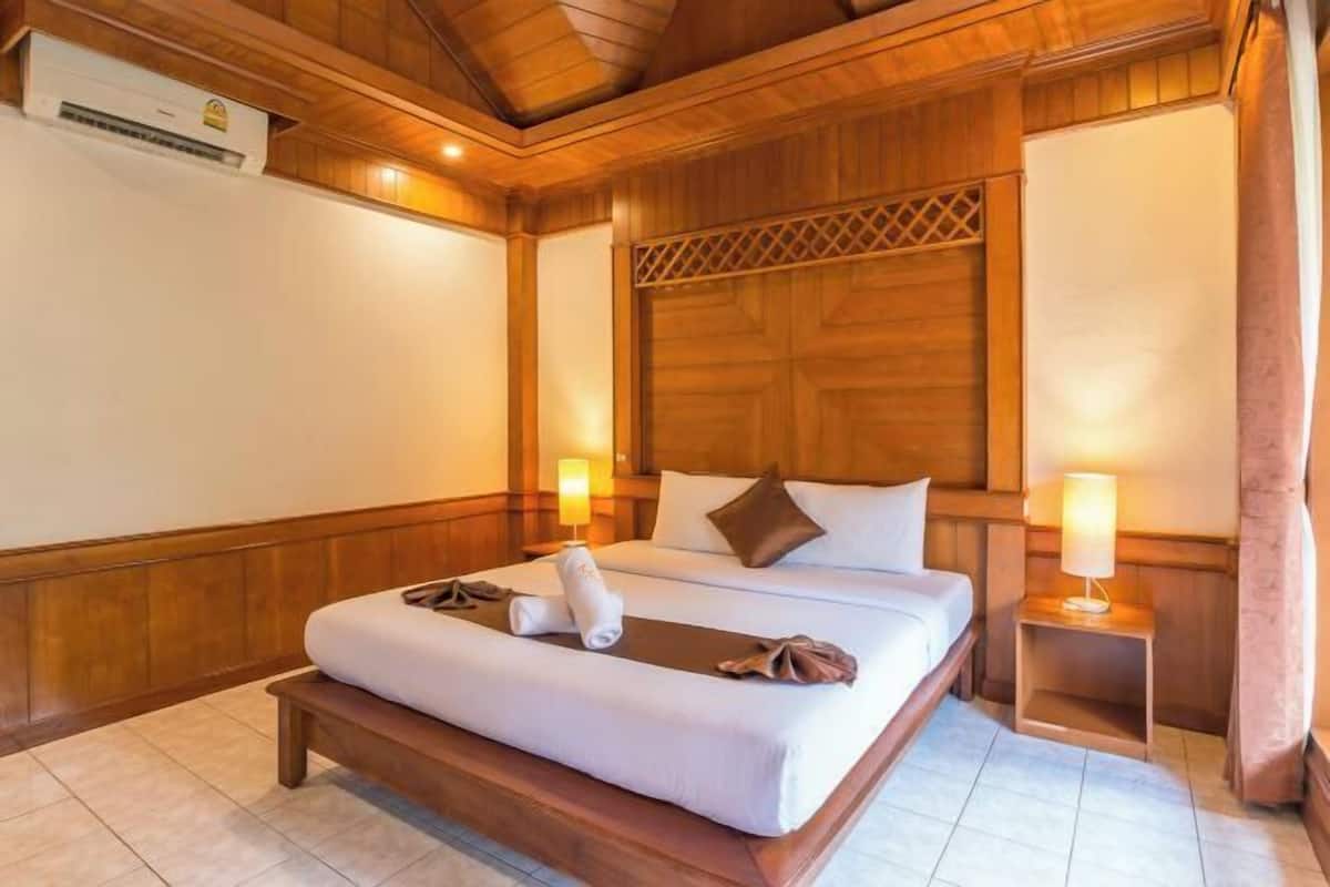 1 chambre, coffres-forts dans les chambres, bureau, Wi-Fi gratuit