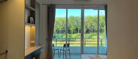 In-room safe, blackout curtains, free WiFi, bed sheets