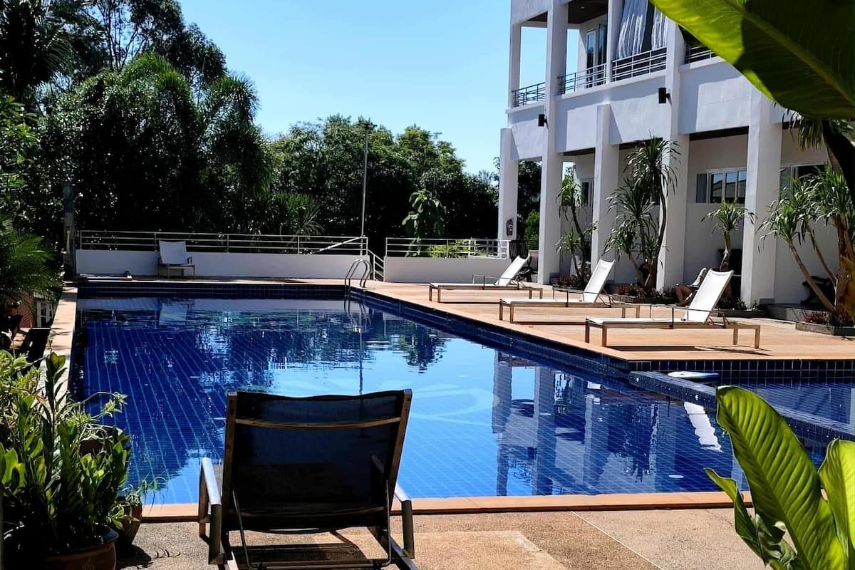 Estúdio, acesso à piscina | 1 quarto, cofres nos quartos, cortinas blackout, Wi-Fi de cortesia