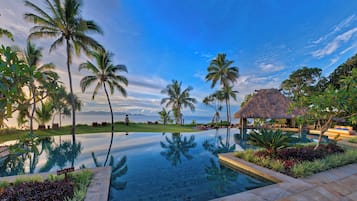 Outdoor pool, pool umbrellas, sun loungers