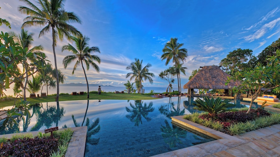 Nanuku Resort Fiji