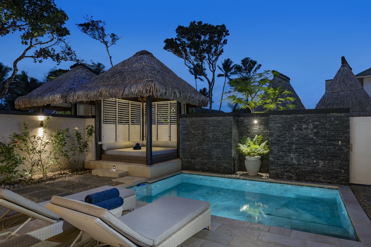 Pool | Outdoor pool, pool umbrellas, sun loungers