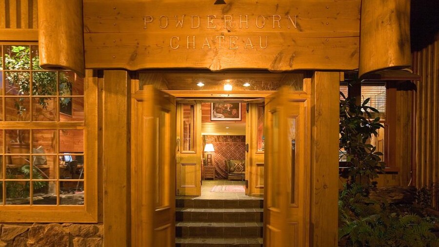 Powderhorn Chateau