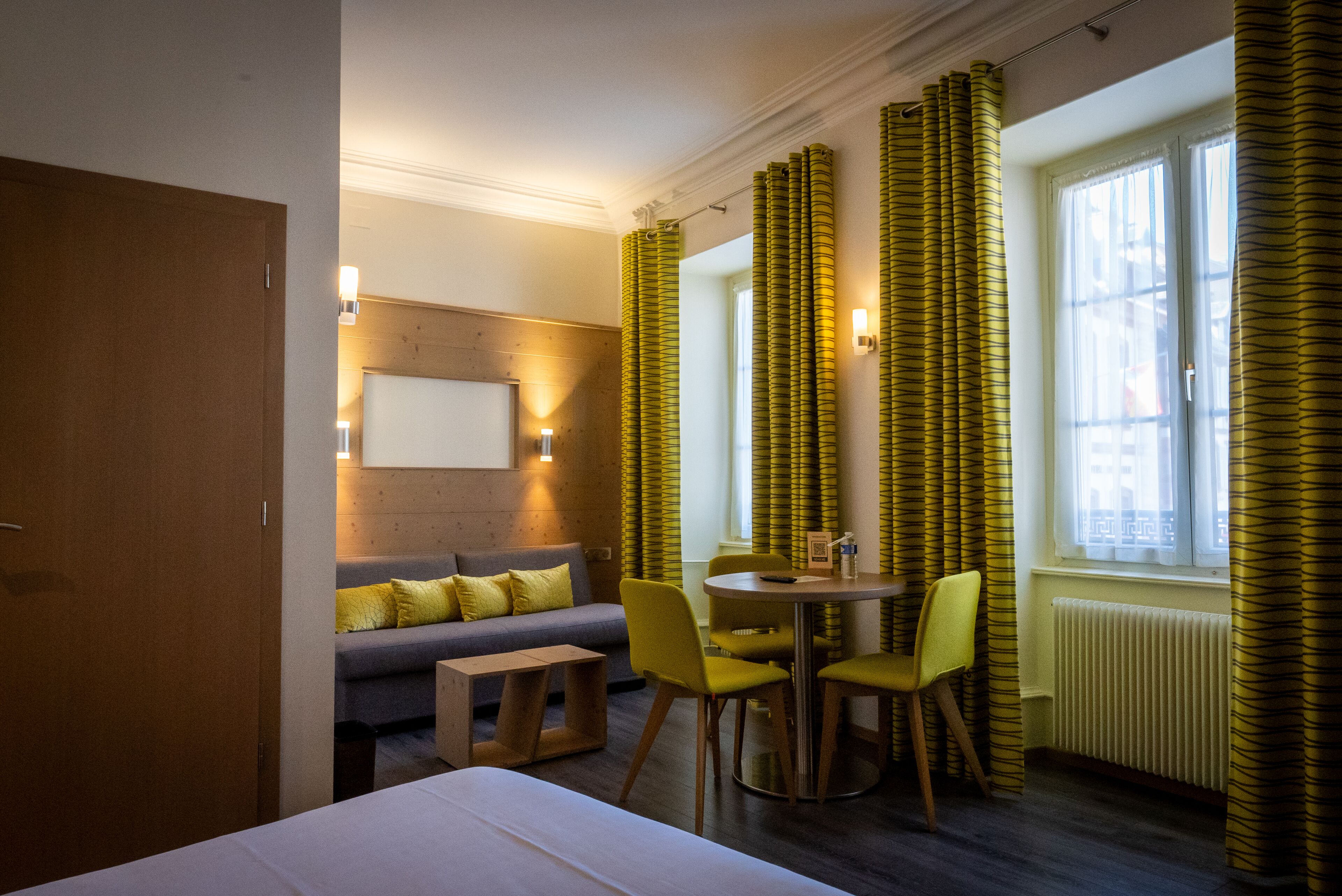 superior double room (chambre superieure salon & vue) | 1 bedroom, premium bedding, iron/ironing board, free wifi