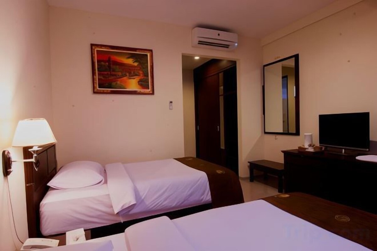 In-room safe, desk, iron/ironing board (on request), rollaway beds
