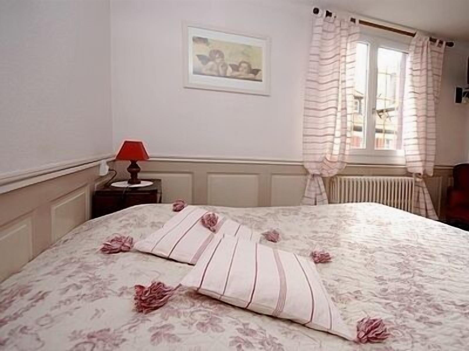 individually decorated, free wifi