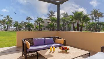 Ocean View Suite with Lounge Access | View from room