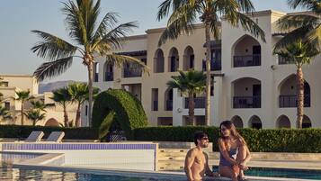 3 outdoor pools, open 8:00 AM to 7:00 PM, pool umbrellas, sun loungers