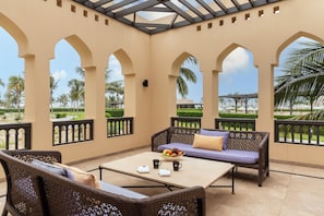 Two Bedrooms Suite with Aqua Park Access