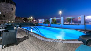 Outdoor pool - Hotel Riviera (Rhodes)