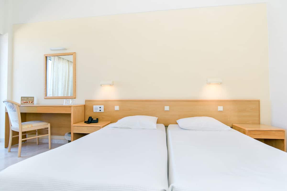 In-room safe, desk, soundproofing, iron/ironing board (on request)