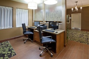 Business centre - Holiday Inn Express & Suites Willmar by IHG (Willmar)