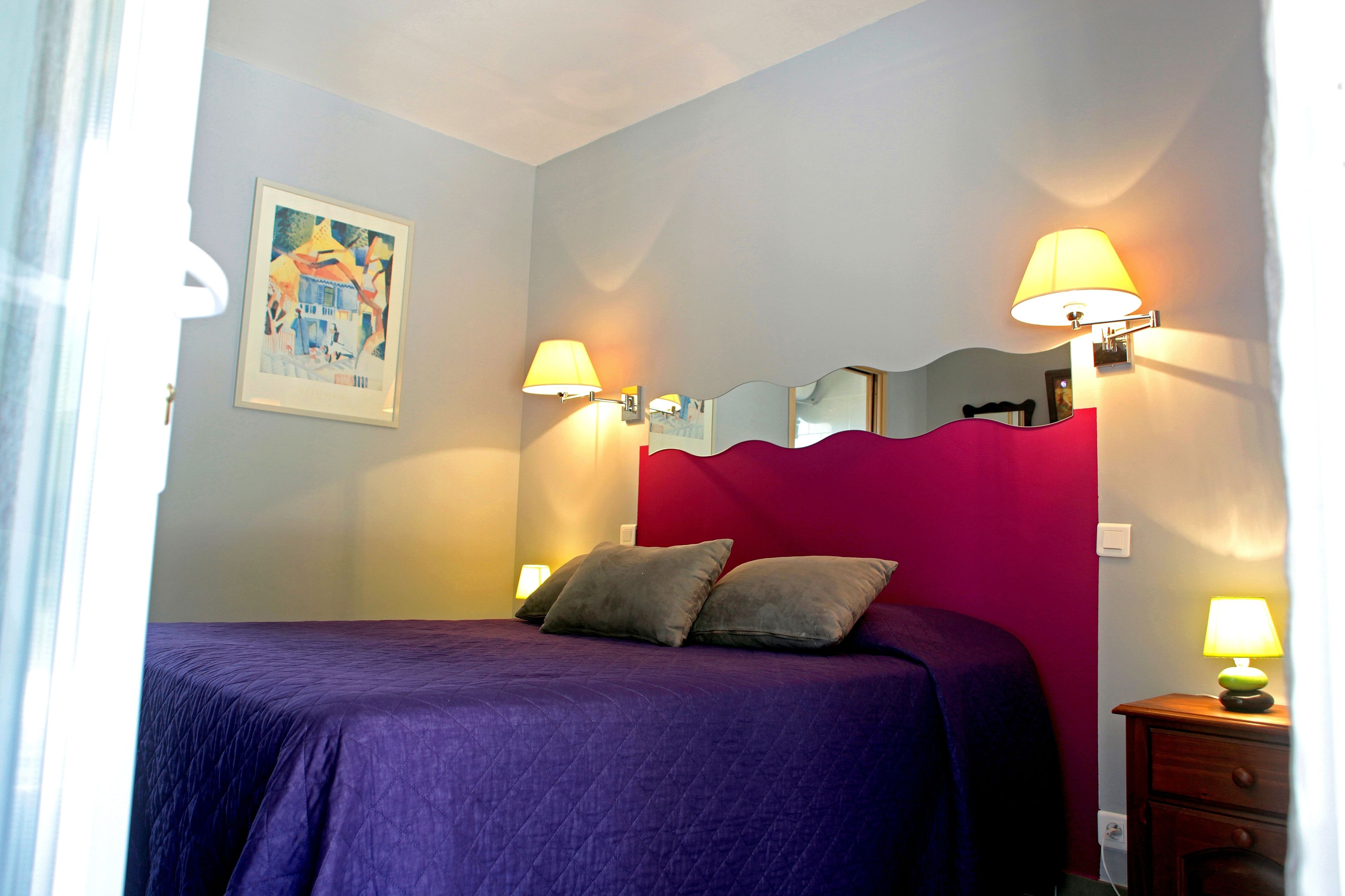 double room | individually decorated, individually furnished, free cots/infant beds