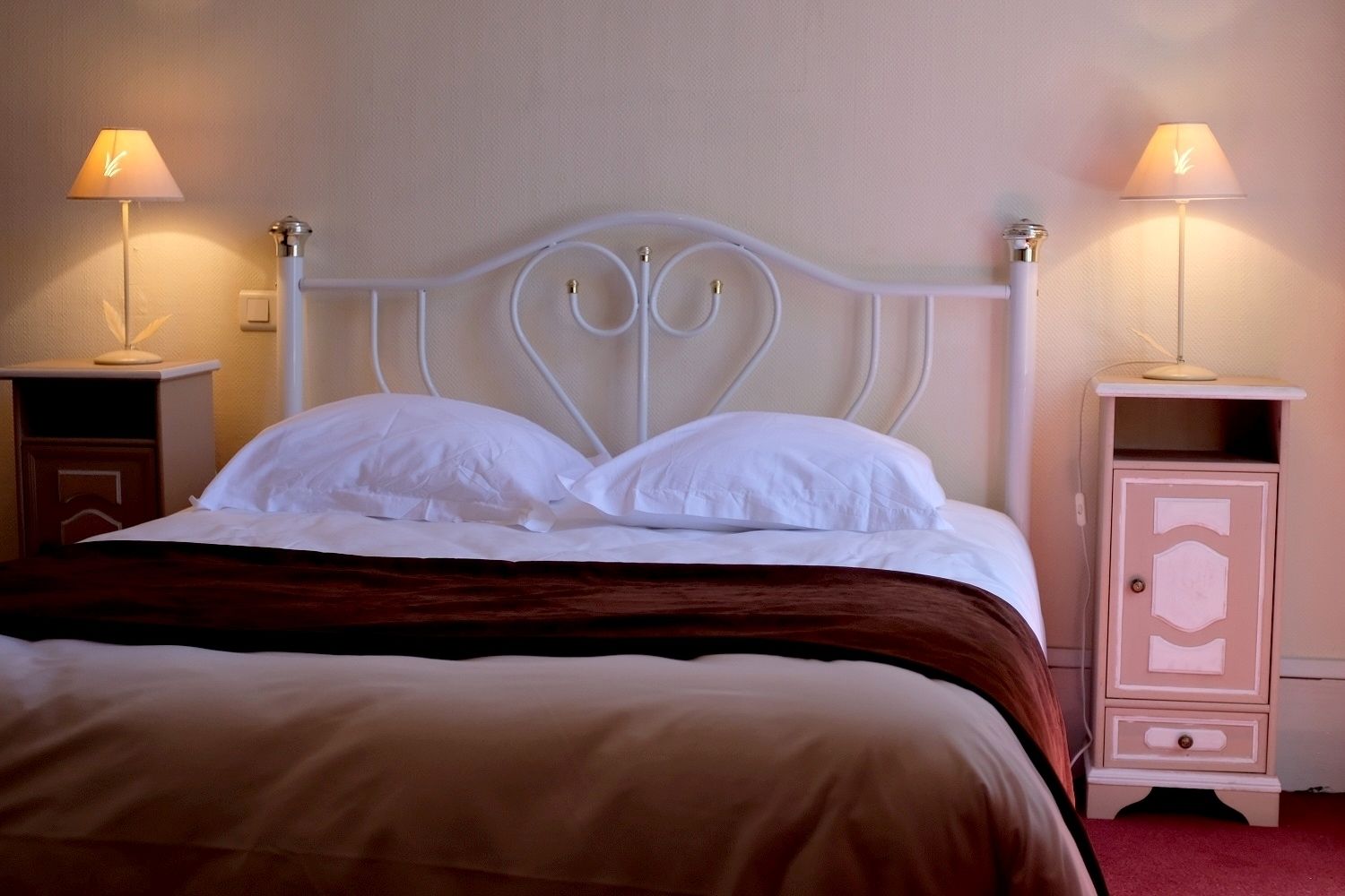 standard triple room | individually decorated, individually furnished, desk, soundproofing