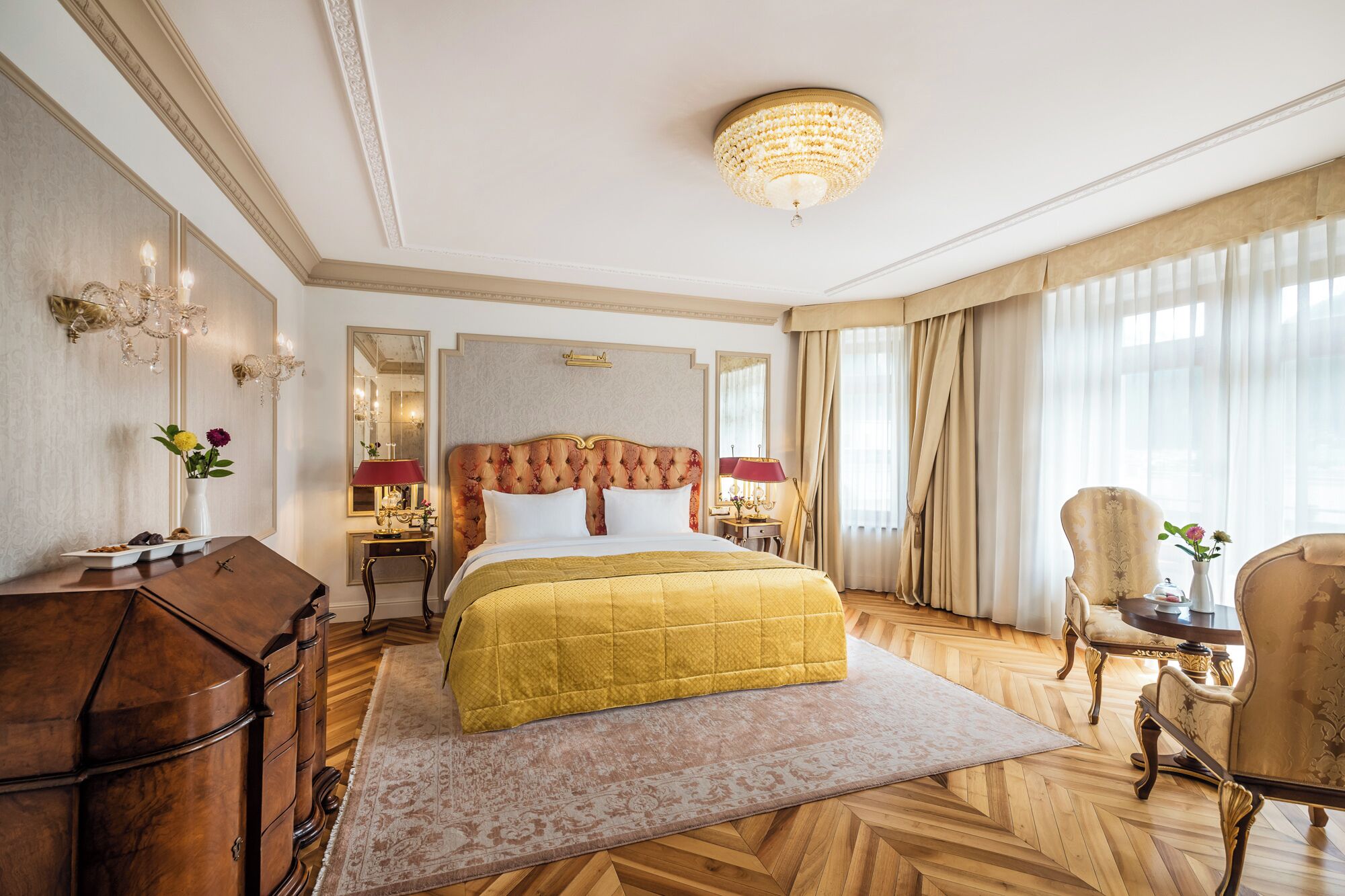 Presidential Suite | Premium bedding, pillowtop beds, minibar, in-room safe