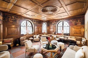 2 bars/lounges - Hotel Flüela Davos, in The Unbound Collection by Hyatt (Davos)