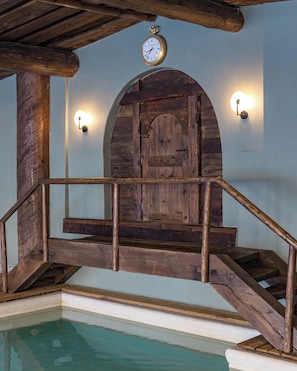 Piscine couverte