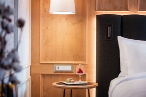 普通套房 | 高級寢具、舒適加層、迷你吧、客房內保險箱