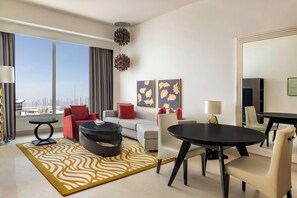 Leilighet, 1 soverom, ikke-røyk | Sengetøy av topp kvalitet, senger med overmadrass og safe på rommet