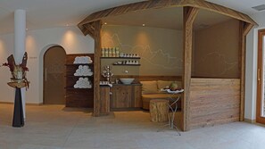 Kroppsbehandlinger, idrettsmassasje, kroppsskrubb og ansiktsbehandlinger