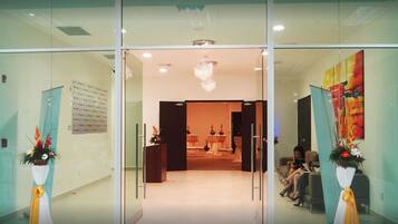 EntrĂ©e de lâhĂ©bergement