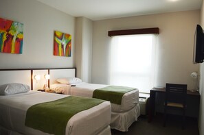 Double Room | Premium bedding, in-room safe, desk, blackout curtains - City Express by Marriott Esteli (Esteli)