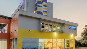 الإطلالة من المنشأة