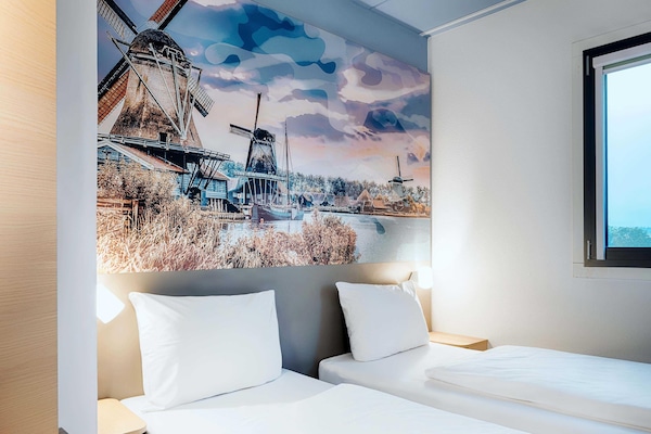 Literie hypoallergénique, bureau, Wi-Fi gratuit, draps fournis