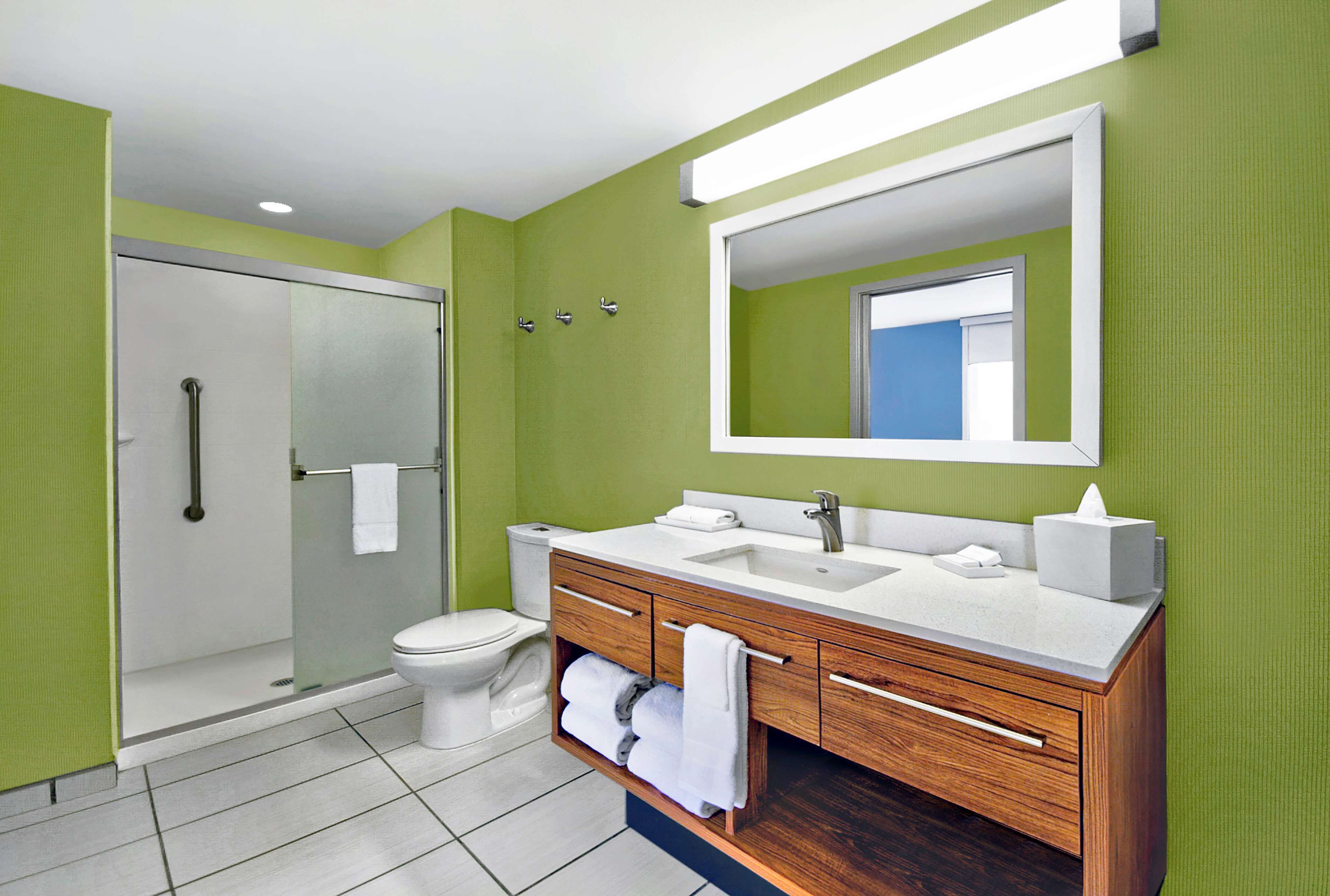 suite, 1 queen bed, non smoking | bathroom shower