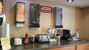 Free daily buffet breakfast