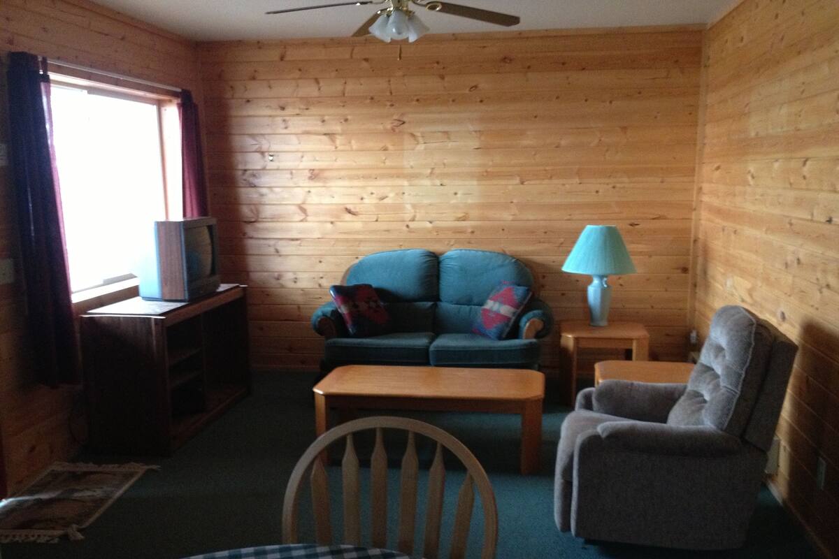 Cabin, 1 Bedroom, Accessible, Kitchen (Cabin #1) | Living area