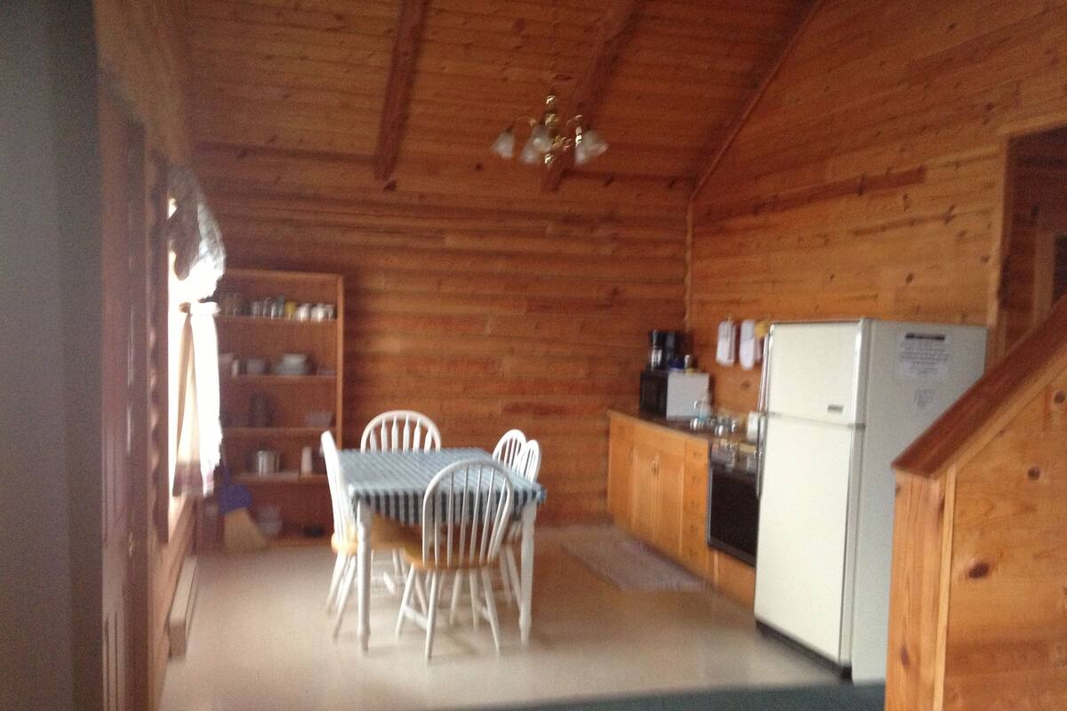 Cabin, 2 Bedrooms, Kitchen (Cabin #3) | Private kitchen