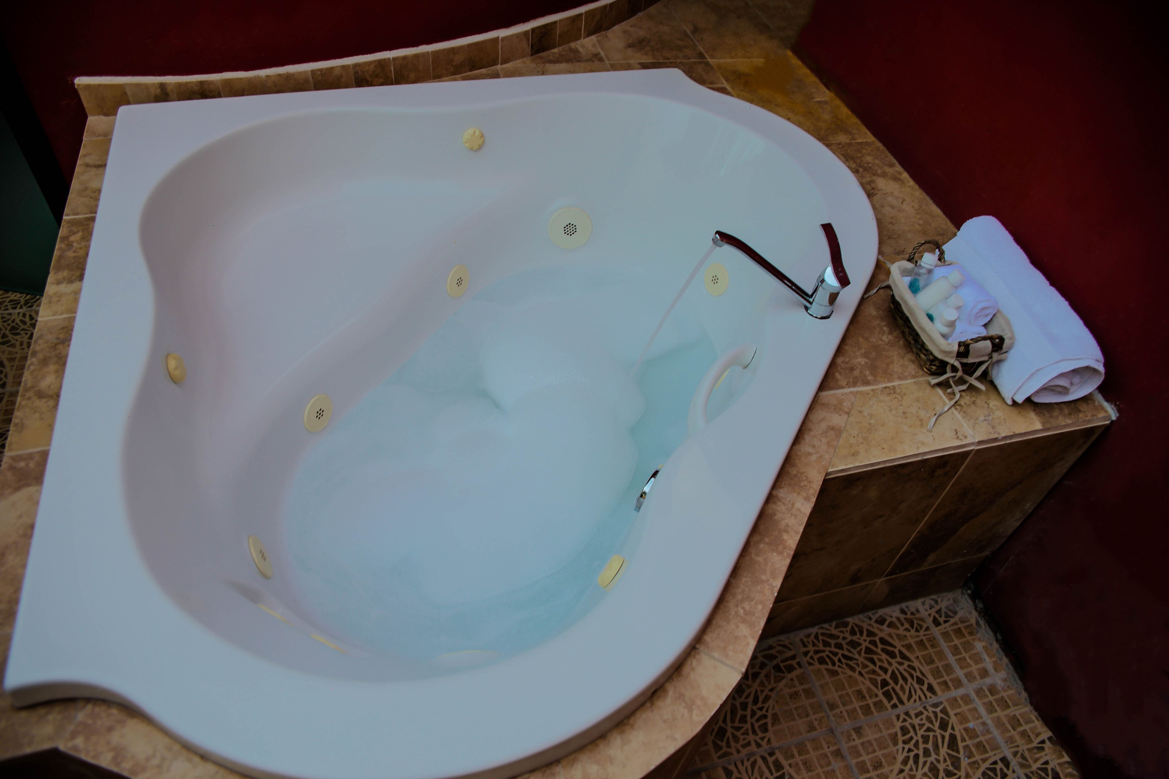 couples treatment room(s), body treatments, aromatherapy