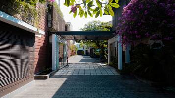 Bagian depan properti