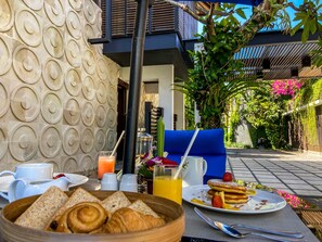 Breakfast meal - Puri Hiromi (Denpasar)